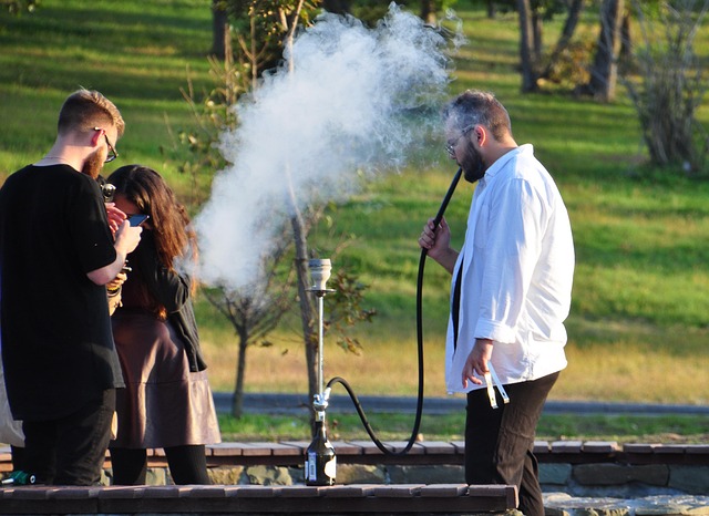 Existují i luxusní vodní dýmky. 